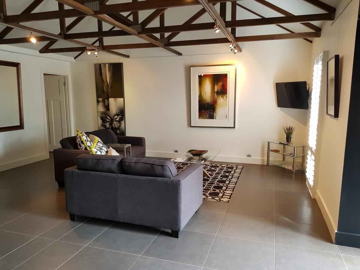 Irongate Studio B&B Mintaro Екстериор снимка